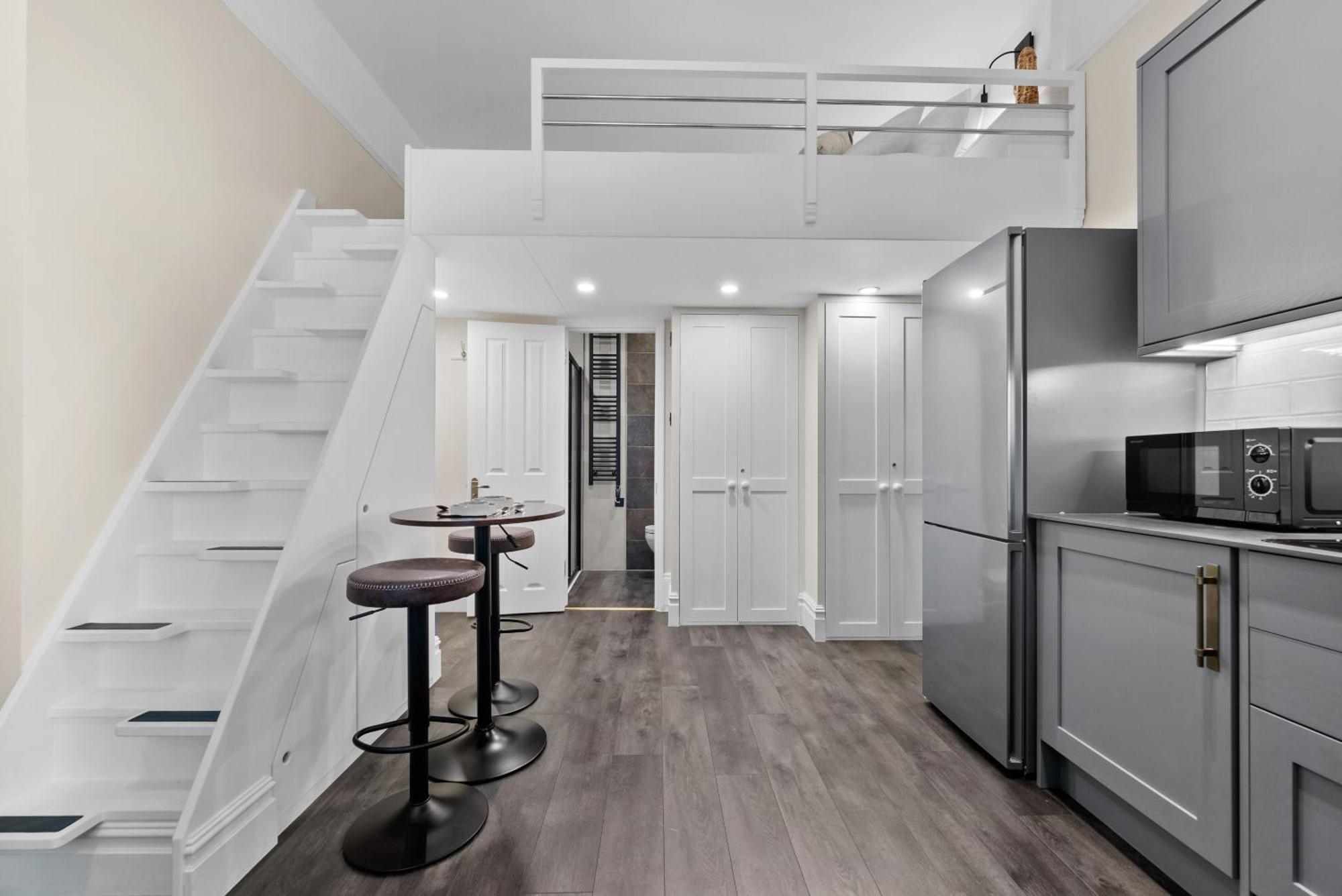 Appartamento Vichy - The Hampstead Star | Prime Location Londra Esterno foto